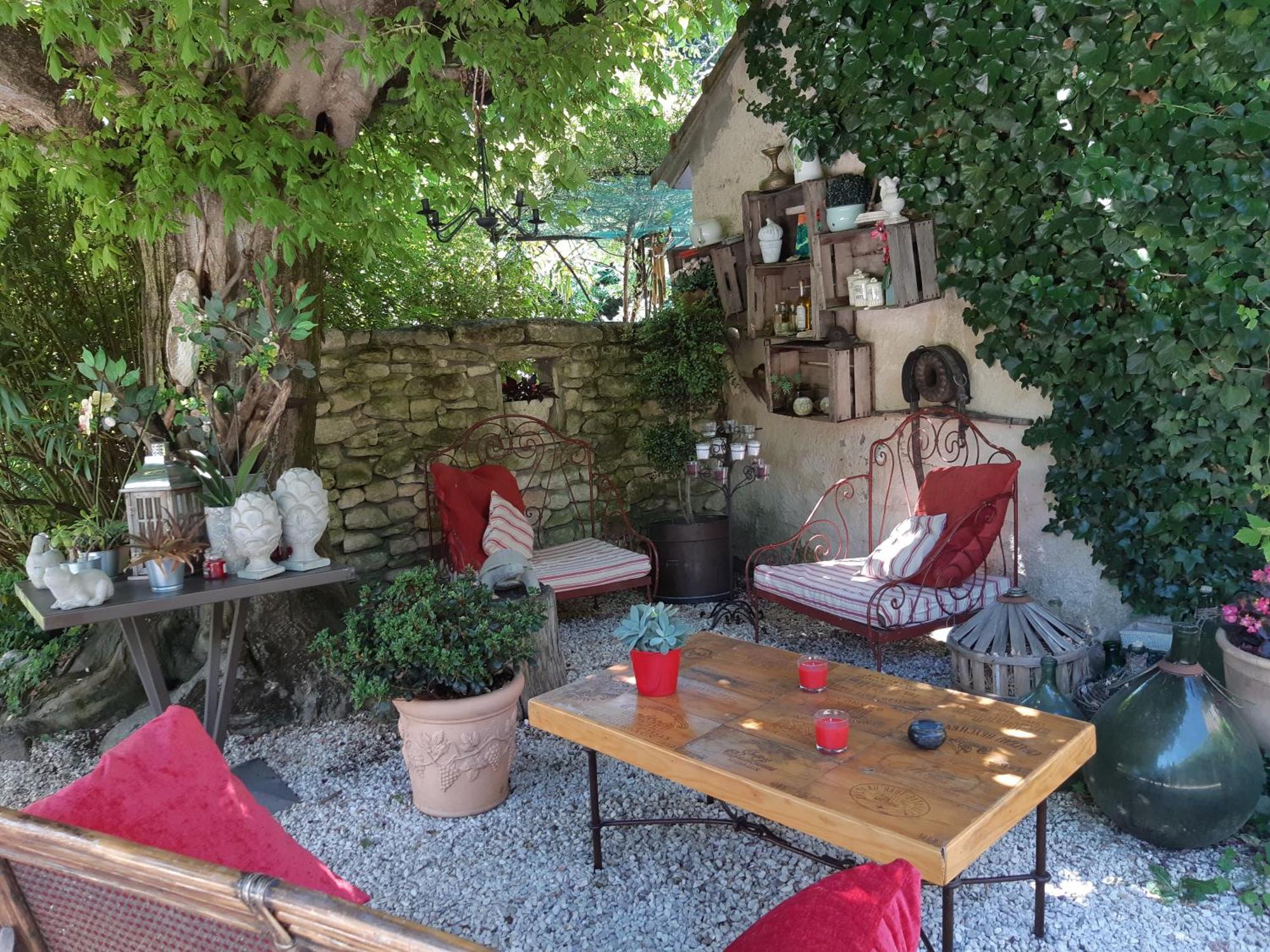 Cherche Midi Noves Exterior foto